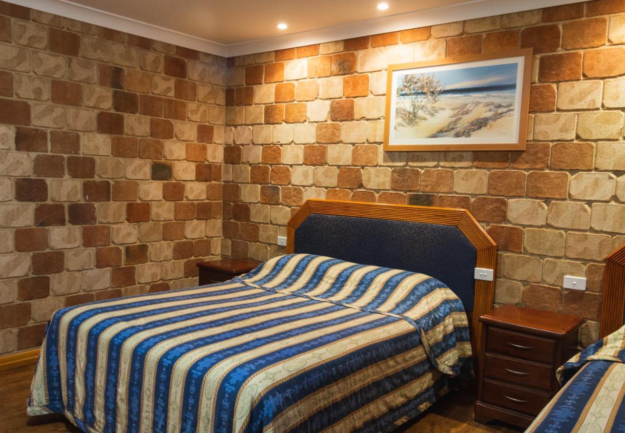 טנטרפילד Golfers Inn מראה חיצוני תמונה